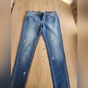 NWT Buckle jeans